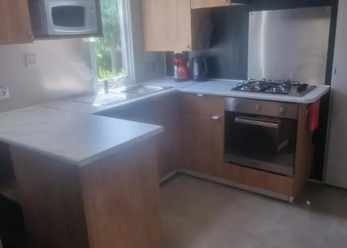 キャンプ場 Envie D'evasion Fréjus